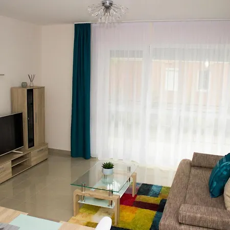 Mediterran Apartman * Balatonboglar