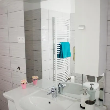 Mediterran Apartman *