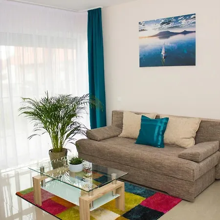 Mediterran Apartman * Balatonboglar